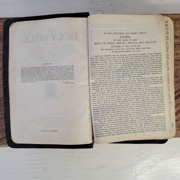 Holy Bible Black Soft Leather Bound 1941 - Picture 3 of 10